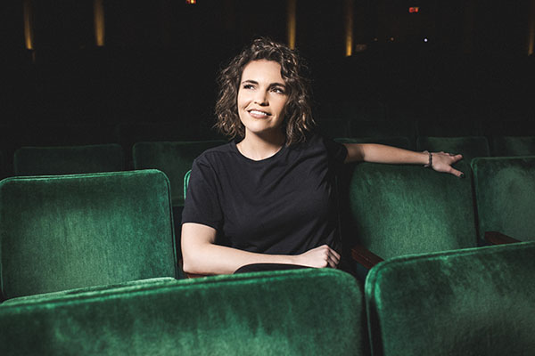 Beth Stelling '07